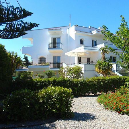 Villa Dora Фаліракі Екстер'єр фото